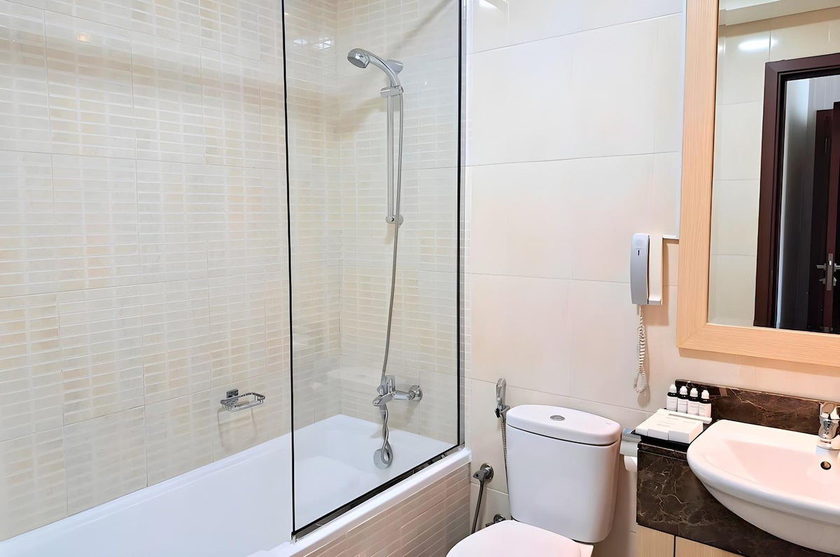 Room Image 3